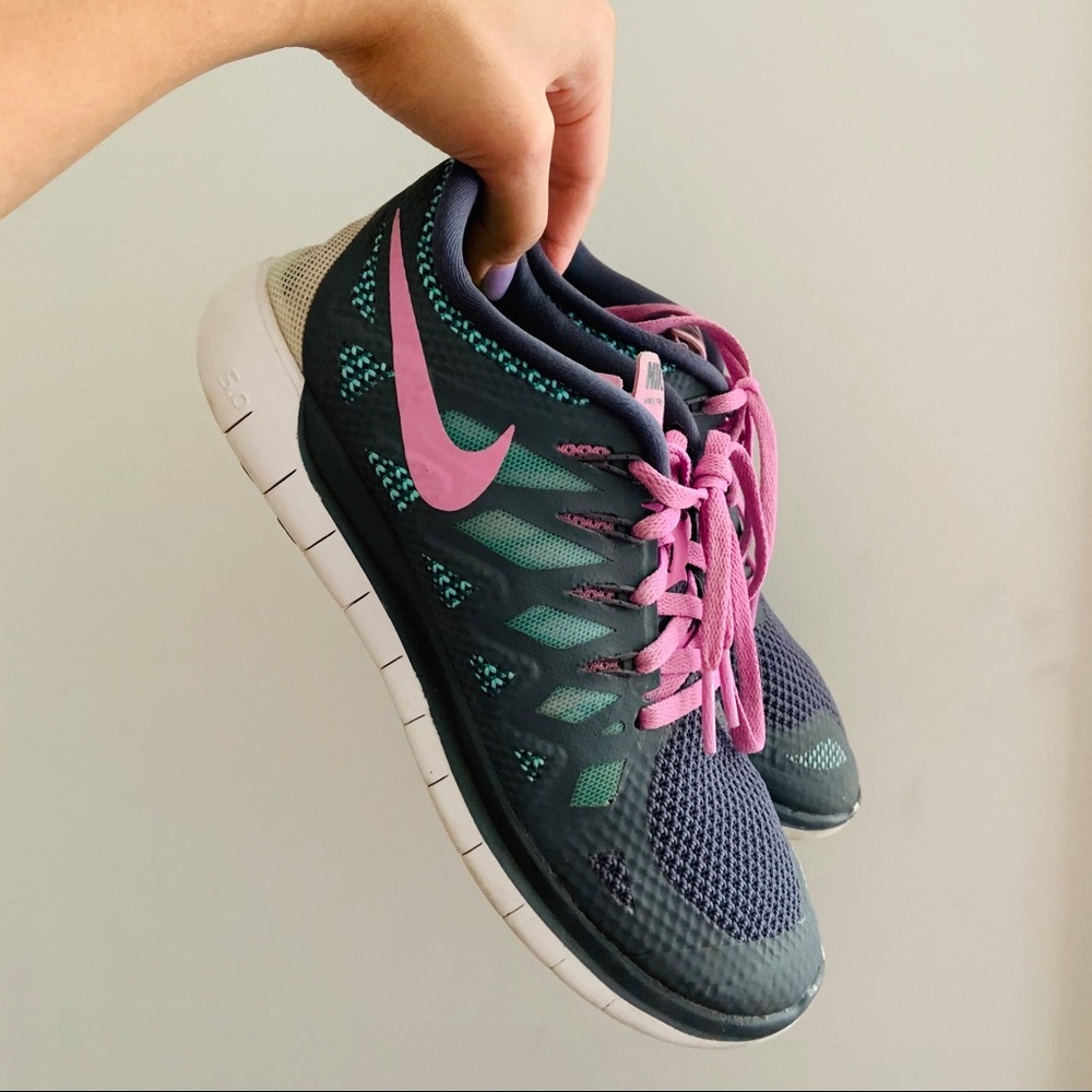Nike Free runs 5.0🧬
